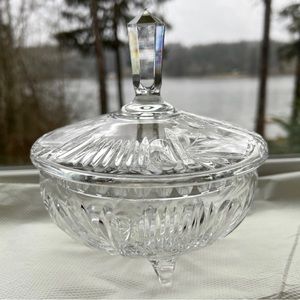 Vintage Blown Glass Scroll Footed Candy Dish With Finnial Lid Cut Flowers 7” EUC